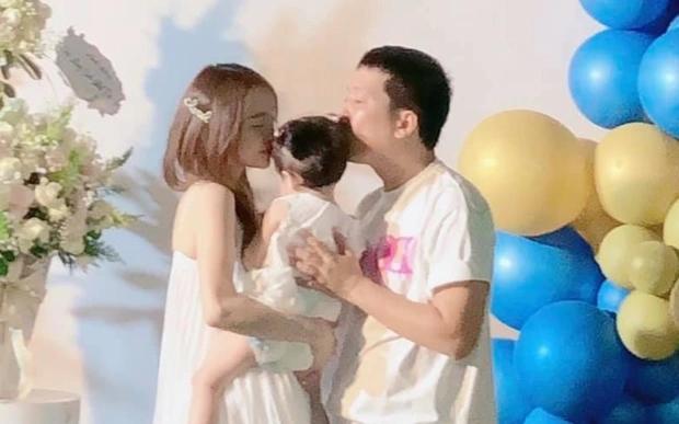 Nhã Phương lên tiếng nói rõ về tin đồn đang mang thai lần 2-8