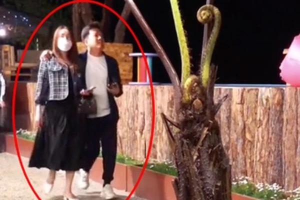 Nhã Phương quê một cục trước chồng vì con gái 3 tuổi-6