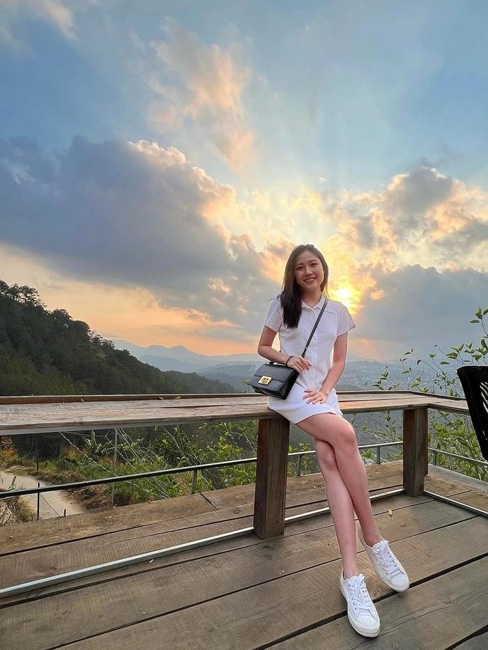 Em gái Trấn Thành lên hương nhờ giảm cân, visual đỉnh chóp-6