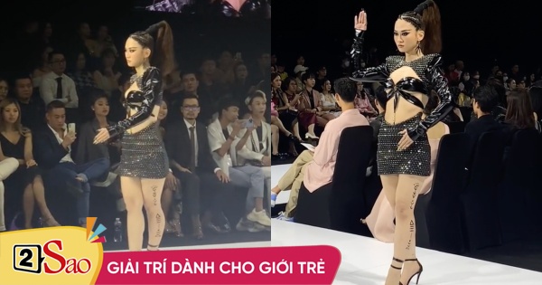 Tiktoker Le Bong was criticized for making a bold look on the catwalk