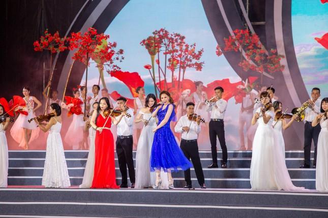 Ca sĩ Hồ Quỳnh Hương thay đổi chóng mặt sau hơn 10 năm ở ẩn-4