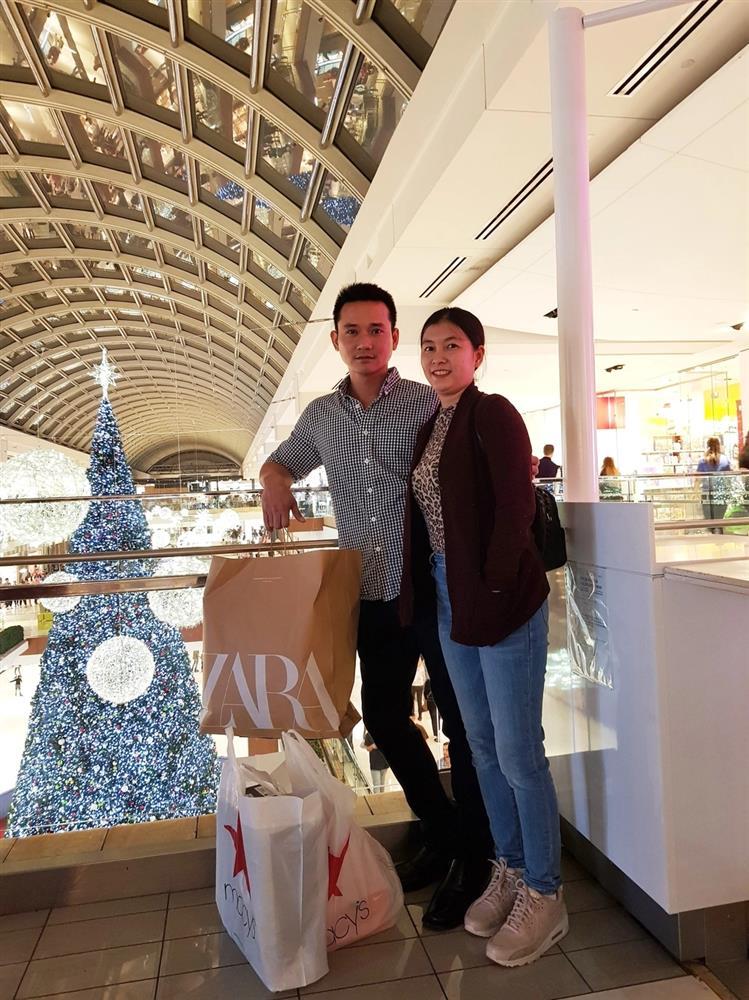 Chồng biền biệt ở Mỹ, vợ bán nước mía mưu sinh bị kẹp nát 3 ngón tay-6