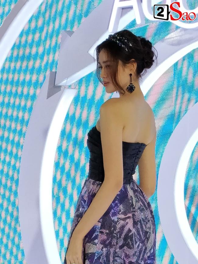 CAM thường lia Đỗ Thị Hà, nhan sắc ra sao sau 2 năm đăng quang?-8