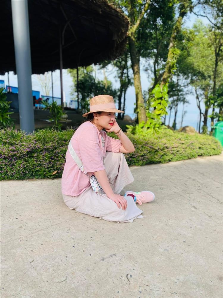 Nhan sắc Thủy Bi - bà mẹ HOT nhất vụ bạo lực học đường-5