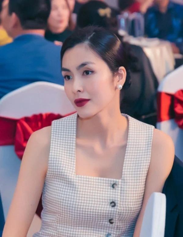 Những khoảnh khắc chụp lén Tăng Thanh Hà dìm cũng không chìm-4