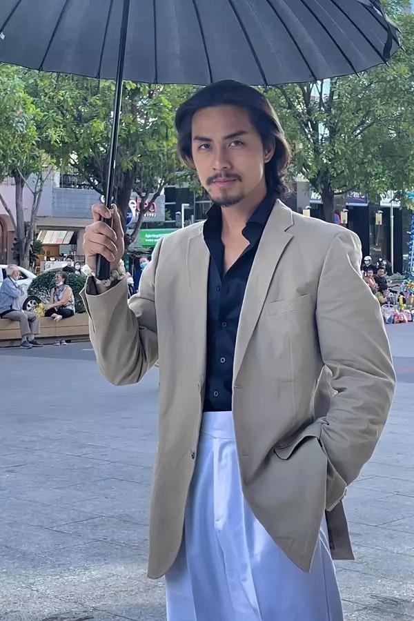 Chân dung bảnh như tài tử của phi công kém Phương Thanh 20 tuổi-13