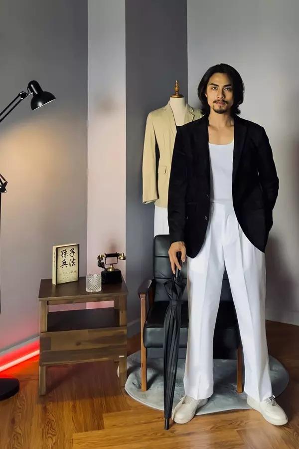 Chân dung bảnh như tài tử của phi công kém Phương Thanh 20 tuổi-11