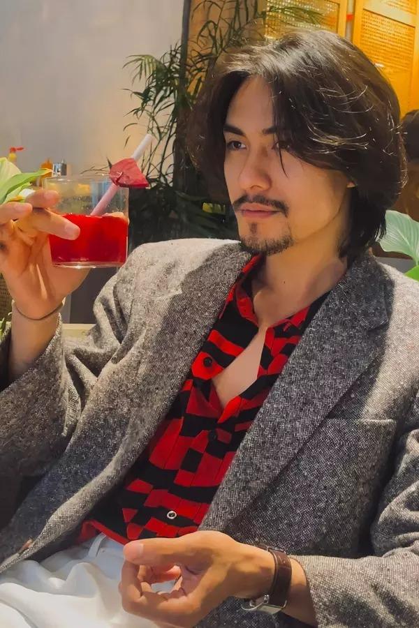 Chân dung bảnh như tài tử của phi công kém Phương Thanh 20 tuổi-19