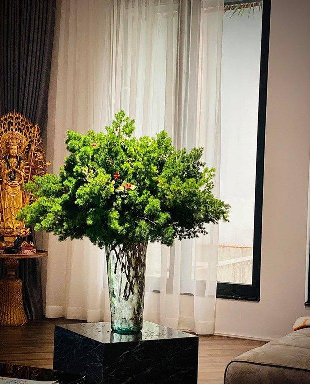 BTV Ngọc Trinh hé lộ thêm một góc trong biệt thự xa hoa-7