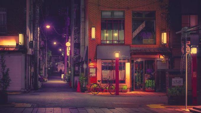 A lonely but strangely beautiful Japanese night-10