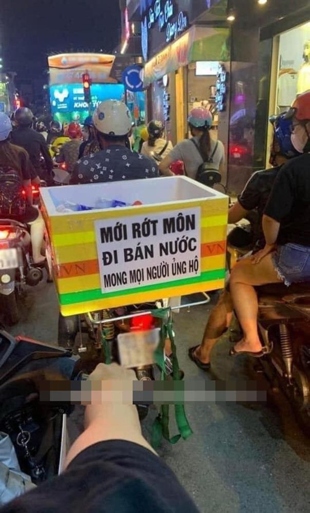 Loạt biển báo chụp vội không khác gì mua vui cho người đi đường-1