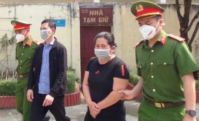 Bắt quả tang cặp vợ chồng mua hổ về chuẩn bị xẻ thịt nấu cao-2