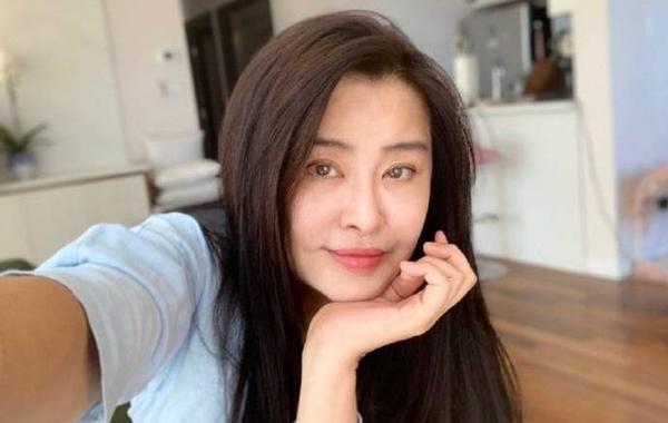 Mỹ nhân phản bội Châu Tinh Trì và loạt Bạch Xà đẹp nhất màn ảnh giờ thế nào?-3