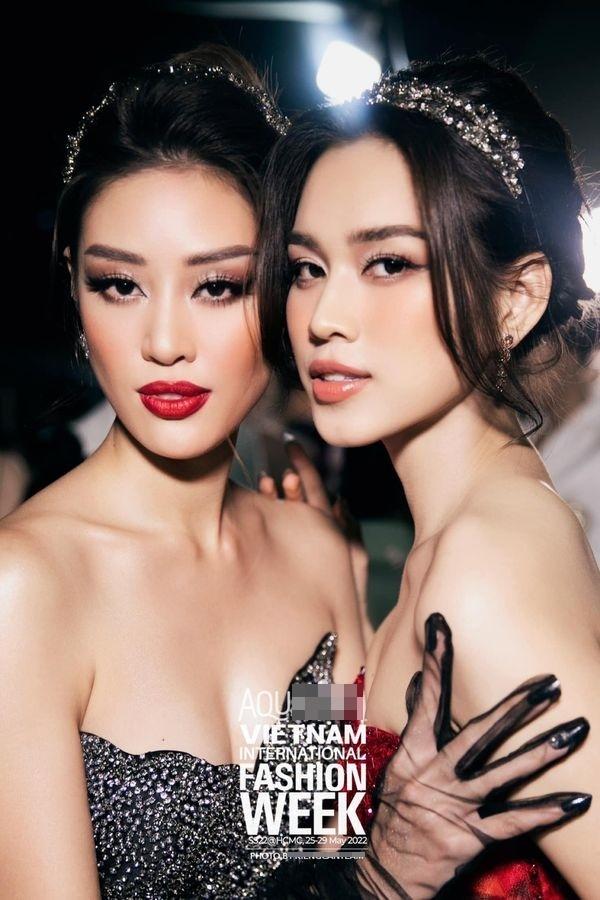 Cặp đương kim hoa hậu Đỗ Hà - Khánh Vân đọ sắc, ai đẹp hơn?-1