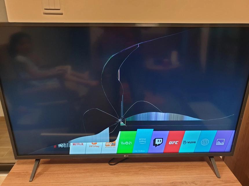 Mưa lớn, hàng loạt tuyến phố ở Hà Nội ngập nặng-4