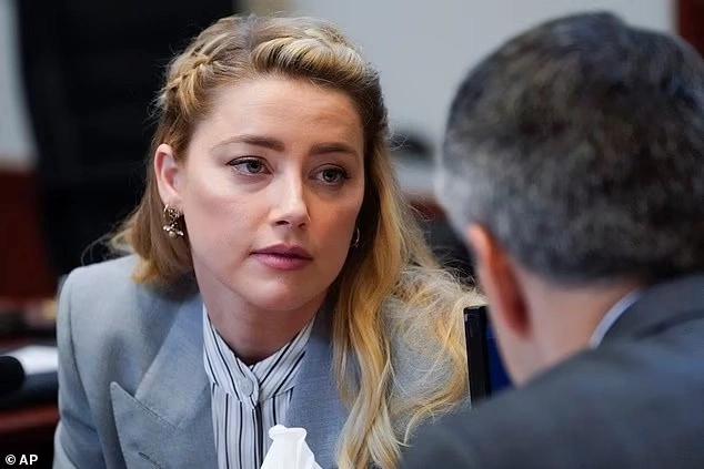 Amber Heard mocked as a liar-2