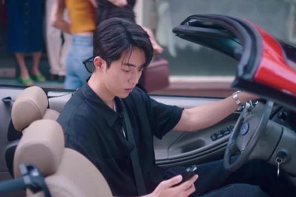 Sự thật ngã ngửa về anh chàng nhổ răng làm vòng tặng bạn gái-4