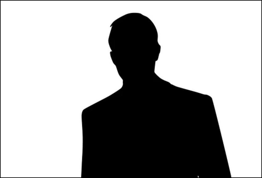 HOT: Phi công nữ ca sĩ T. đình đám hóa ra là thánh ăn hàng Tinder?-2