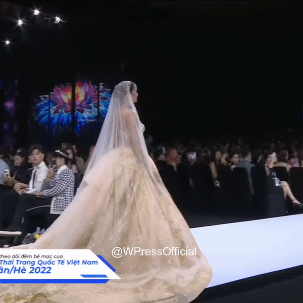 HHen Niê xử lý tinh tế dù gặp sự cố khi làm vedette-7