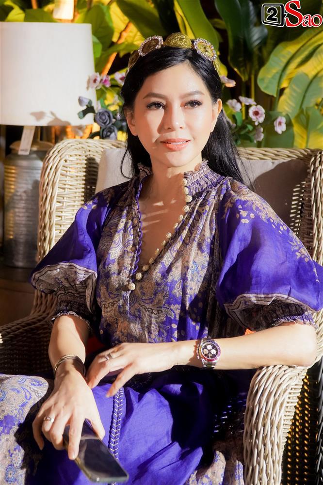 Vợ con tỷ phú Johnathan Hạnh Nguyễn giật spotlight dàn hoa hậu-8