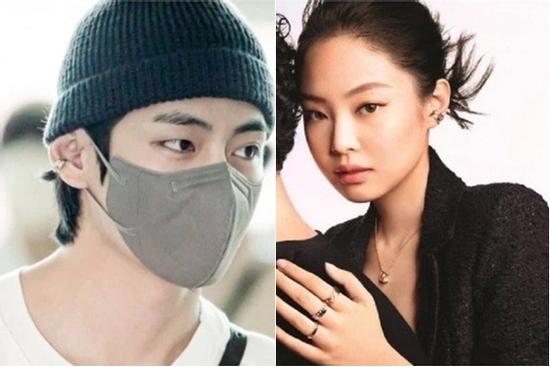 V (BTS) đeo hoa tai giống Jennie sau tin hẹn hò