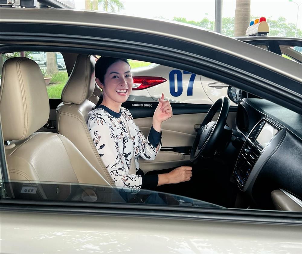 Sao Việt hôm nay 30/5: Chồng đại gia khắt khe với Phan Như Thảo-14