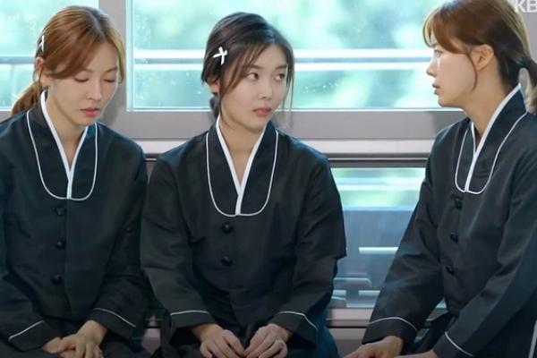 Thương Ngày Nắng Về 2 tập 26, Khánh sốc vì bị con gái nói cặp bồ-4