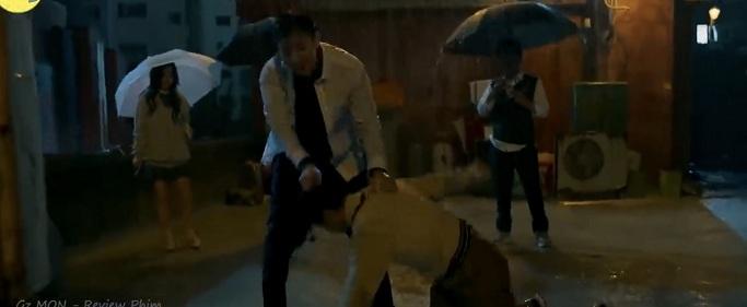 Những phân cảnh bạo lực học đường gây ám ảnh trên phim Hàn-9