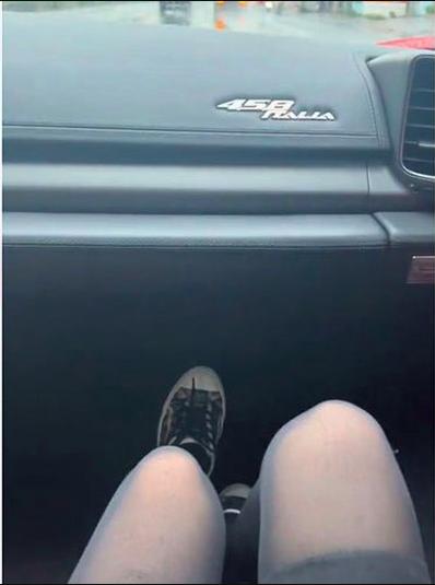 Đoàn Văn Hậu chơi sang, lái xe 9 tỷ đưa bồ hot girl vi vu khắp nơi-2