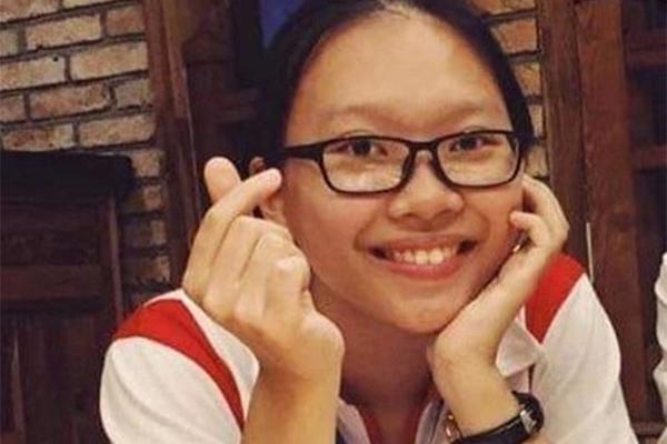 A female student in the final year of Hanoi University mysteriously disappeared