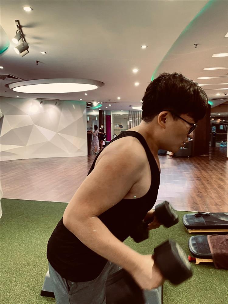 MC Đại Nghĩa độ body, tút tát nhan sắc sau tin đồn chia tay tình trẻ-5