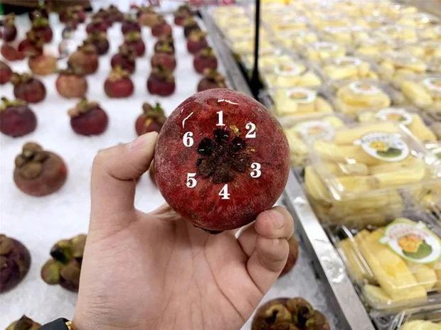 Mách bạn nhìn 1 chỗ trên vỏ măng cụt, đảm bảo quả nào cũng ngon-2