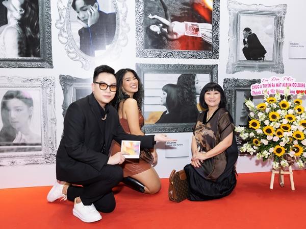 Tóc Tiên lo một ngày không còn ai nghe mình hát-4