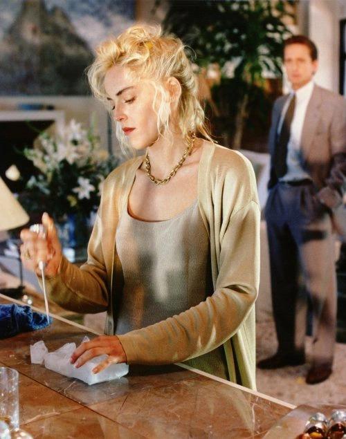 Sharon Stone tưởng đã giết bạn diễn khi quay ‘Bản Năng Gốc’-2