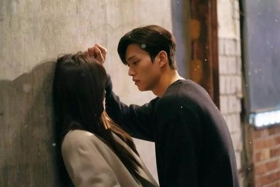 Dấu hiệu bạn đang hẹn hò với một gã họ Sở, cẩn thận kẻo mắc bẫy