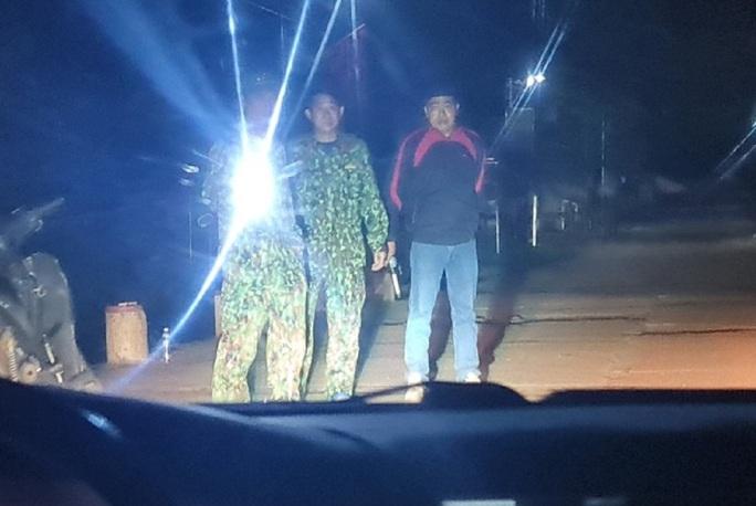 Trắng đêm truy bắt Triệu Quân Sự trốn trại giam-4