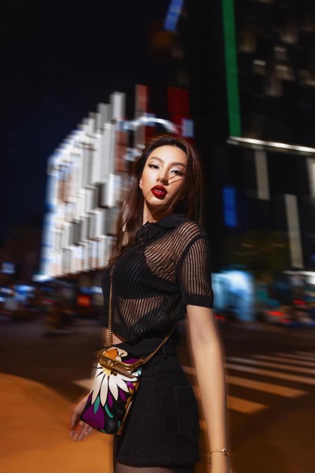 Thùy Tiên từ chối thả rông khi mặc lại áo xuyên thấu của Hà Hồ-3
