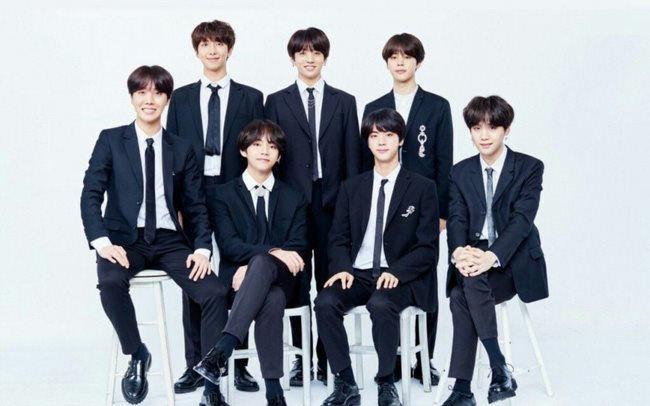 Nhân viên hãng điện thoại bị chỉ trích vì ghen tị với cuộc sống của BTS-4