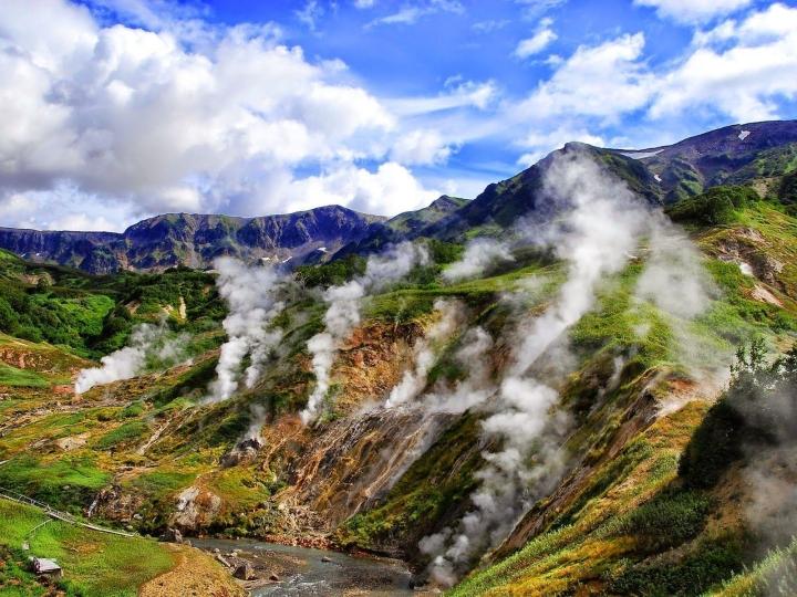 The valley possesses picturesque white smoke hills-1