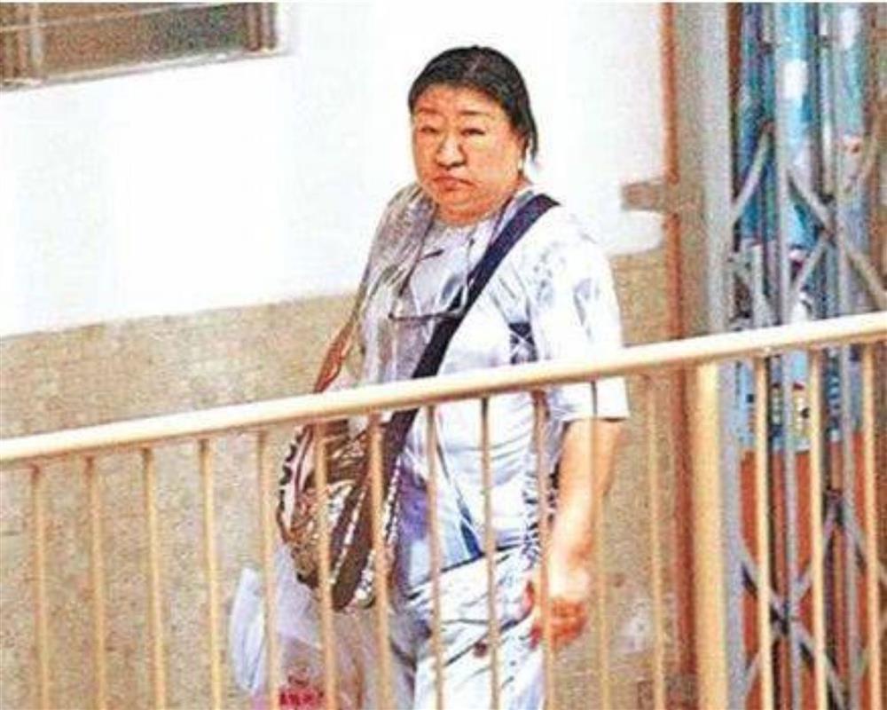 Chị gái Lưu Đức Hoa hơn 20 năm thuê trọ giá rẻ, sống nghèo khổ-3