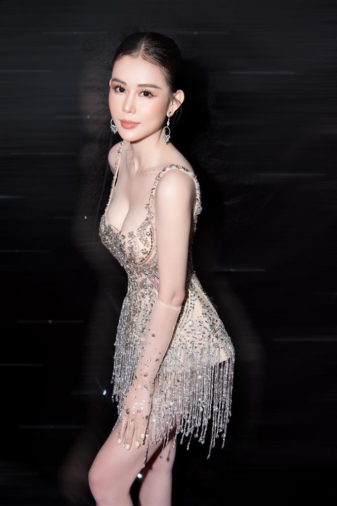 Xuất hiện thánh đụng hàng Cao Thùy Trang, liệu thắng được ai?-5