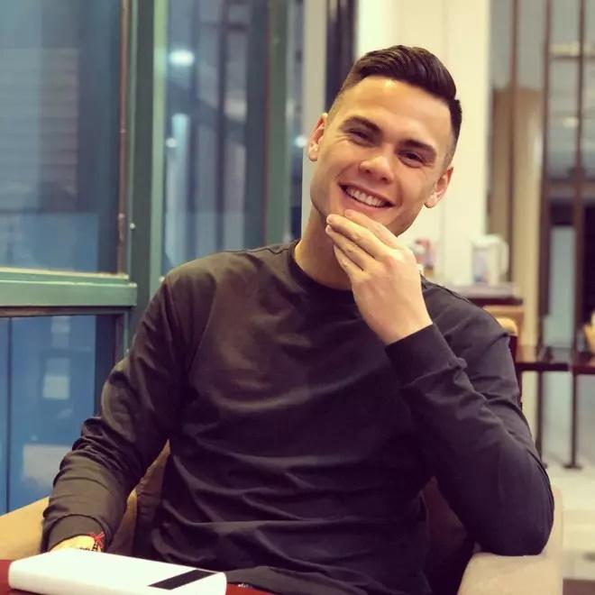 Cầu thủ Việt kiều được săn lùng nhất trận Việt Nam - Afghanistan-5