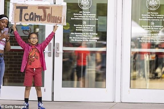 Johnny Depp thắng kiện Amber Heard, nhận 15 triệu USD-9