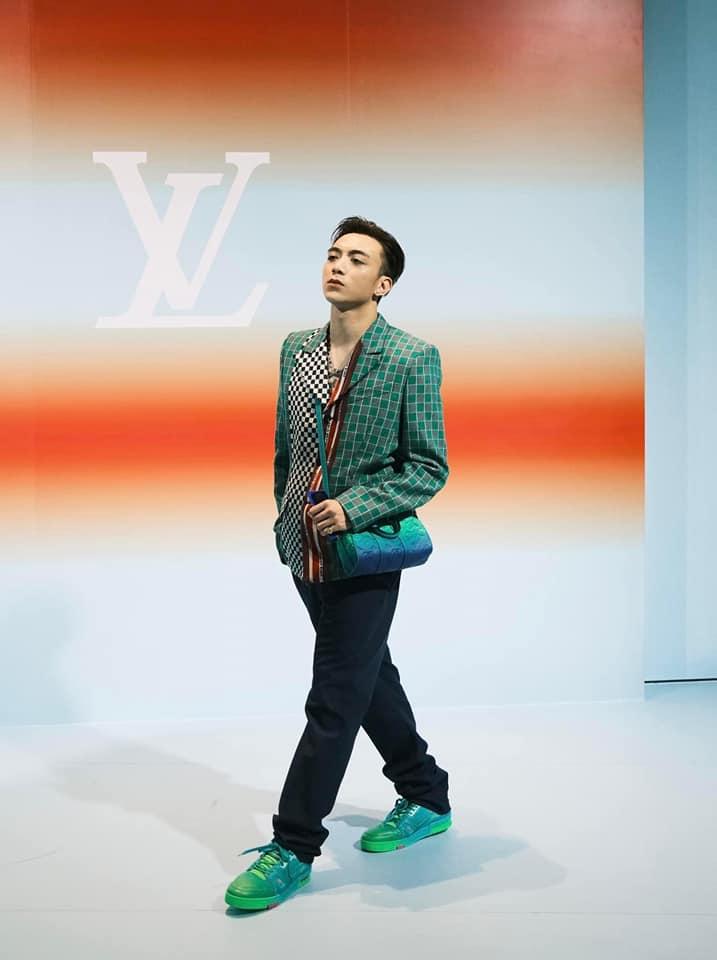 Binz bị chê phèn khi dự show Louis Vuitton cùng Soobin-5