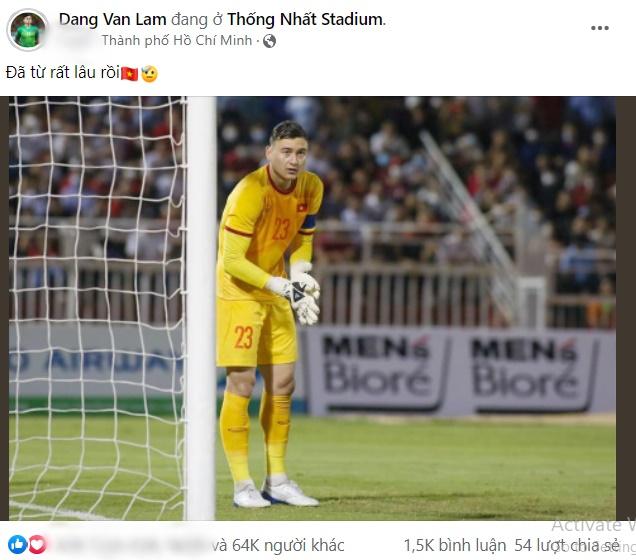 Lên sóng sau chiến thắng, Đặng Văn Lâm bị ghẹo khóc chưa-1