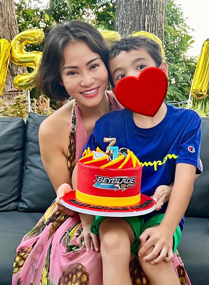 Sao Việt hôm nay 2/6: Dương Khắc Linh khóa môi Sara Lưu kỷ niệm cưới-4