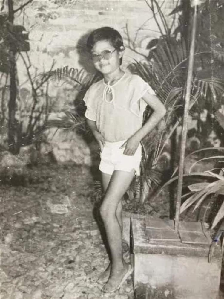 Sao Việt hôm nay 2/6: Dương Khắc Linh khóa môi Sara Lưu kỷ niệm cưới-7