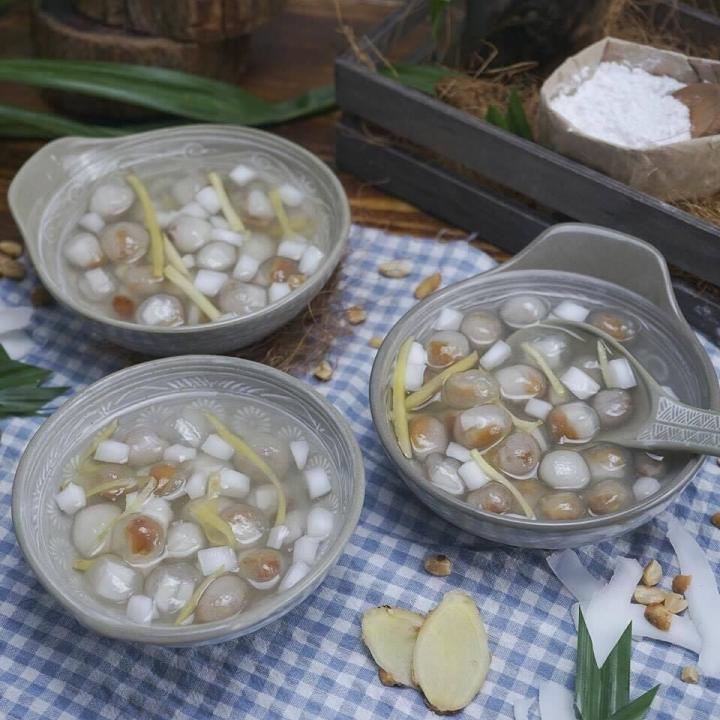 Cách người Huế sáng tạo chè bột lọc, phiên bản heo quay gây nghiện-2