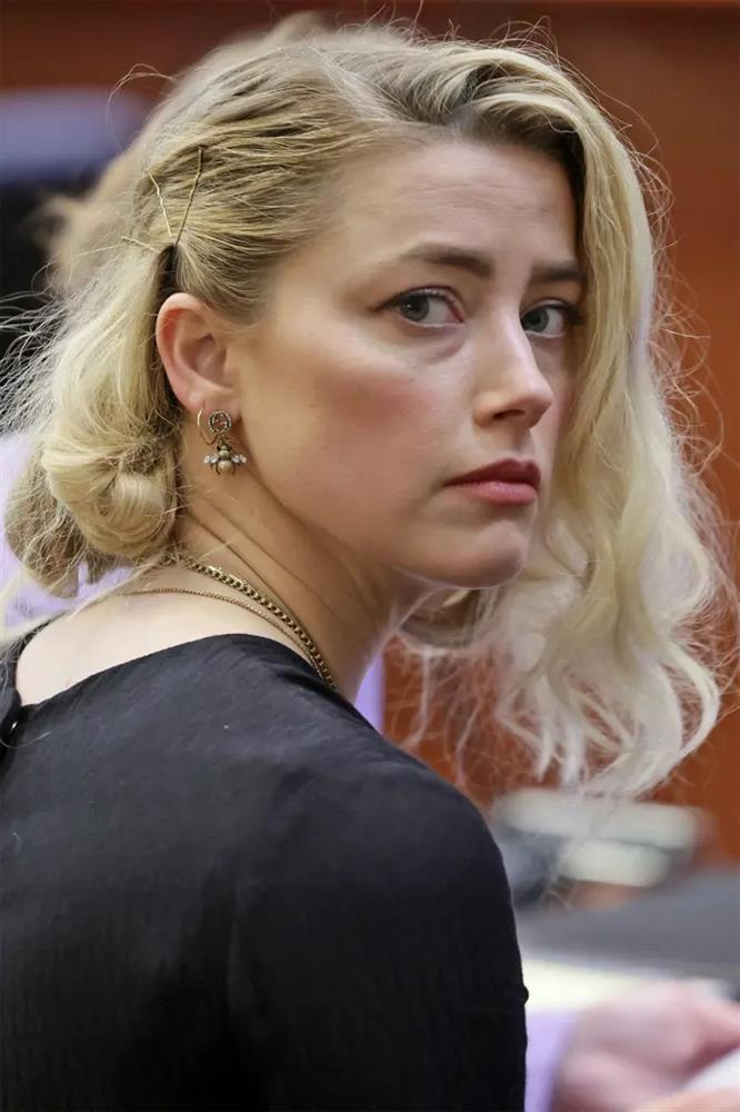 Experts explain the decisive factor Amber Heard lost the lawsuit-1