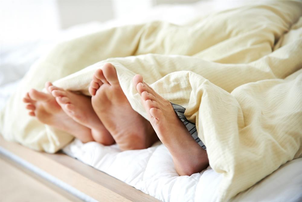 Dằn vặt vì mơ quan hệ tình dục cùng người không phải vợ chồng-1